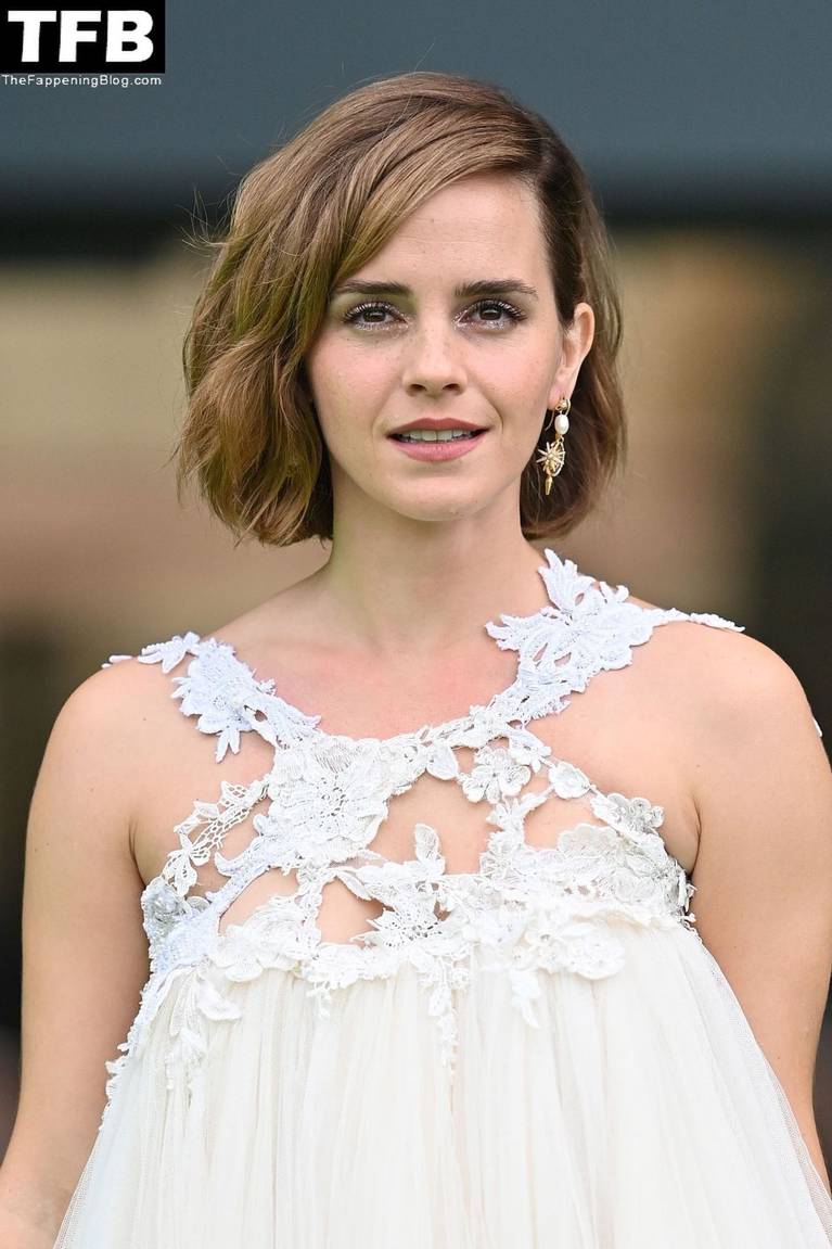 Emma Watson Nude Sexy Photos The Fappening Plus