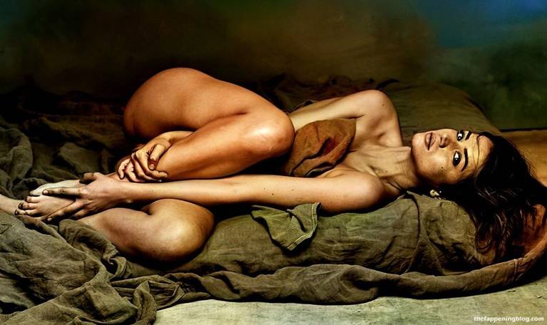 Ana de Armas Nude Sexy Topless Leaked 40