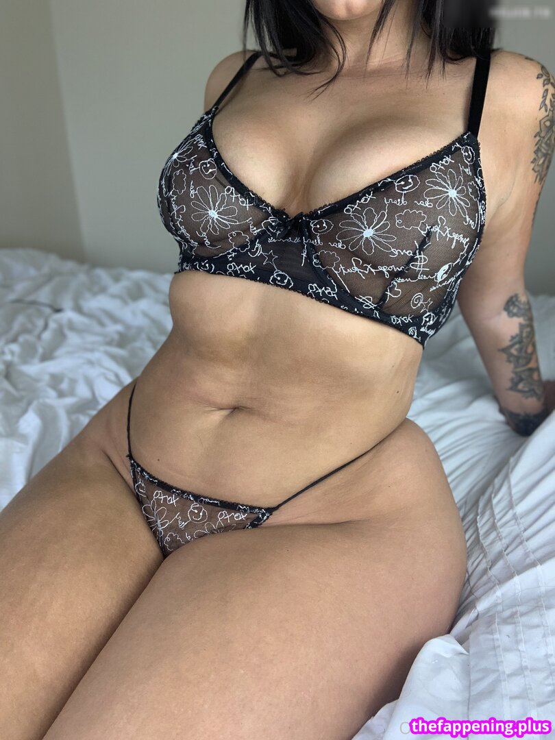 Arabella Mia Greengirlbella Nude Onlyfans Photo The Fappening Plus