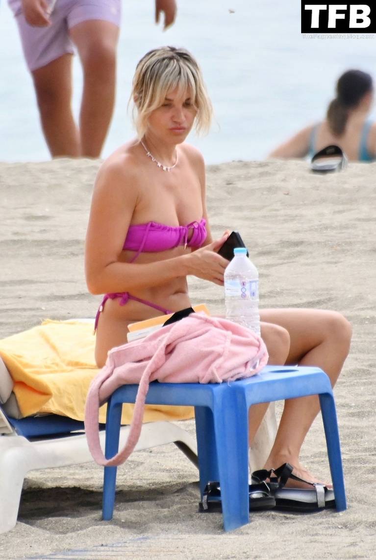 Ashley Roberts on Beach 41