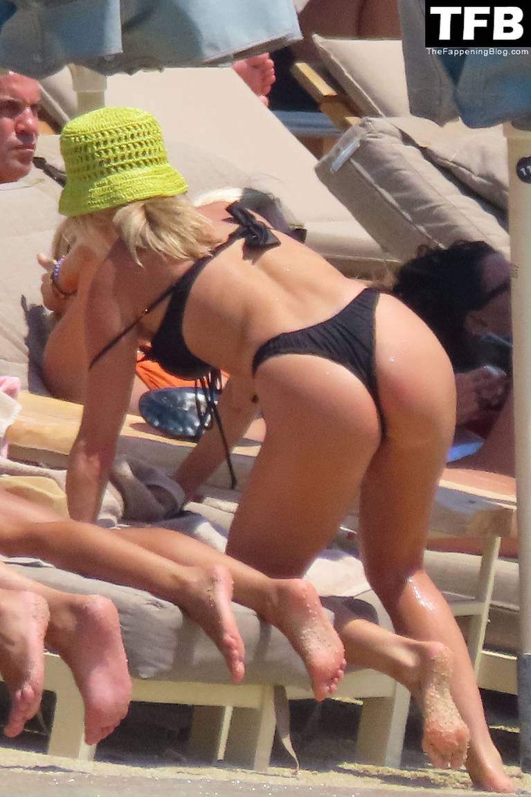 Ashley Roberts on Beach Bikini 22