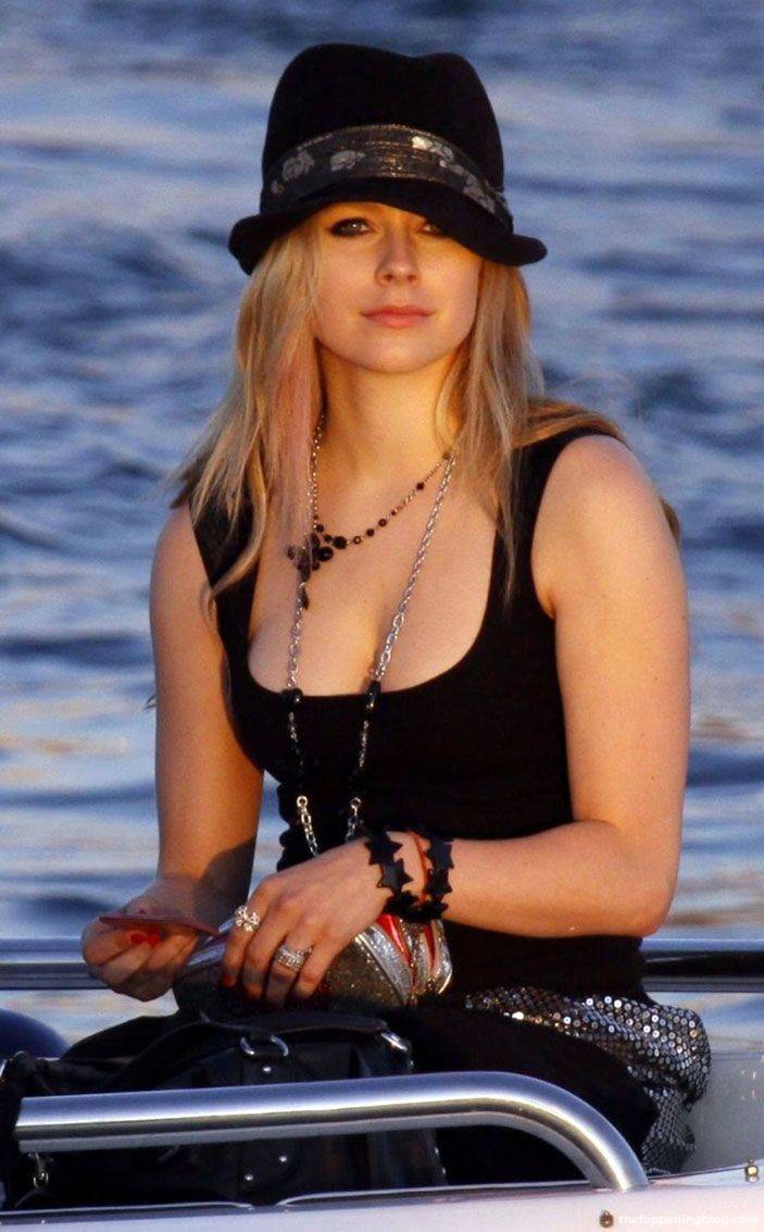 Avril Lavigne Avrillavigne Nude Onlyfans Photo 305 The Fappening Plus 