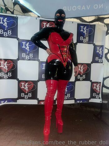 bee_the_rubber_doll