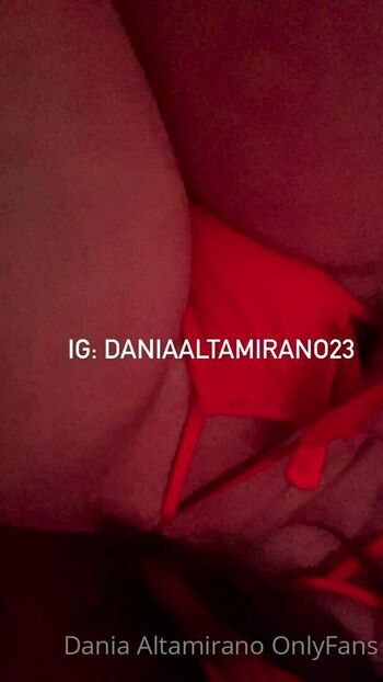 Dania Altamirano