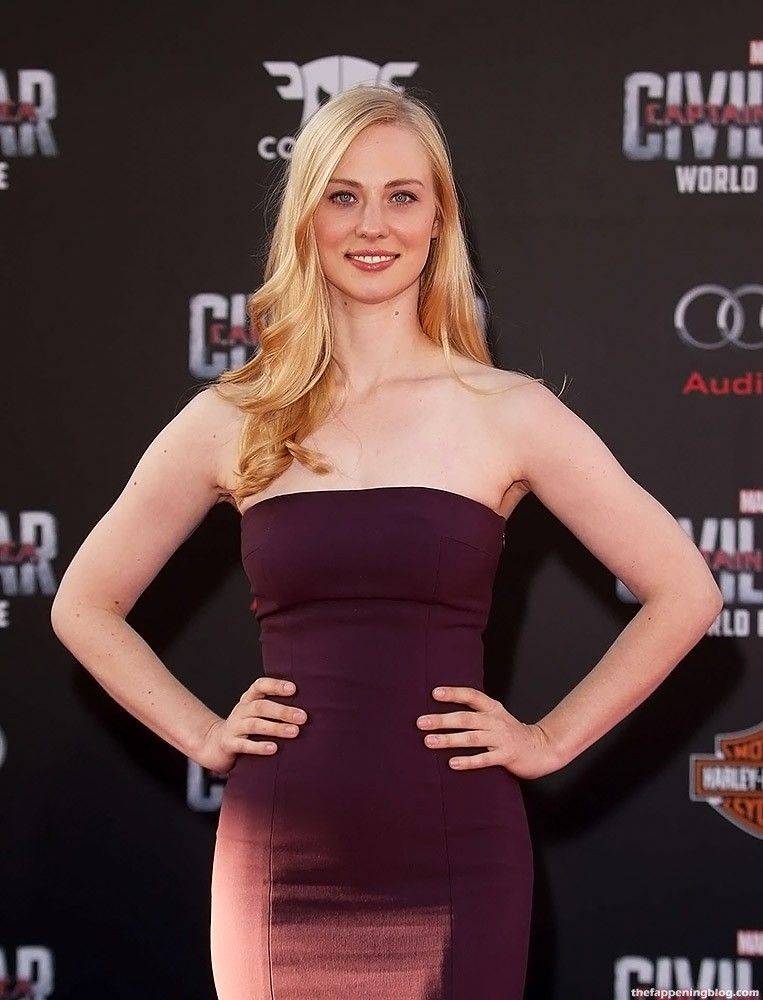 Deborah Ann Woll Deborahannwoll Nude Onlyfans Photo The