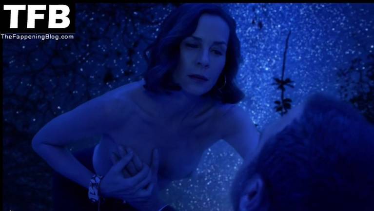 Embeth Davidtz Nude Sexy 7.