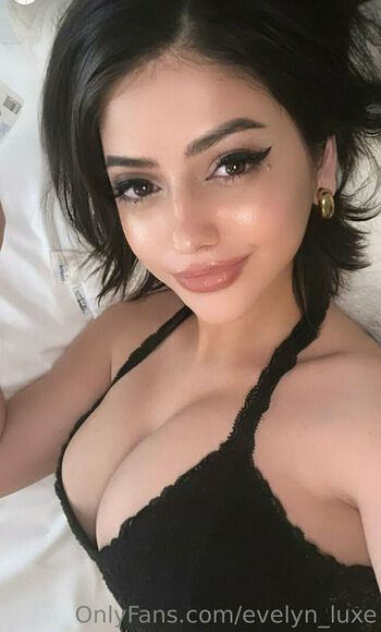 evelyn_luxe