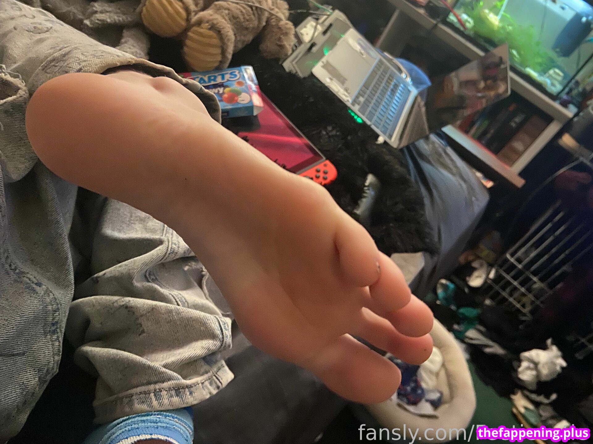 Feetiecutie / Kayla Lavigne / footiecutie Nude OnlyFans Photo #28 – The  Fappening Plus