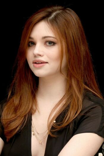 India Eisley Indiaeisley Nude Onlyfans The Fappening Plus
