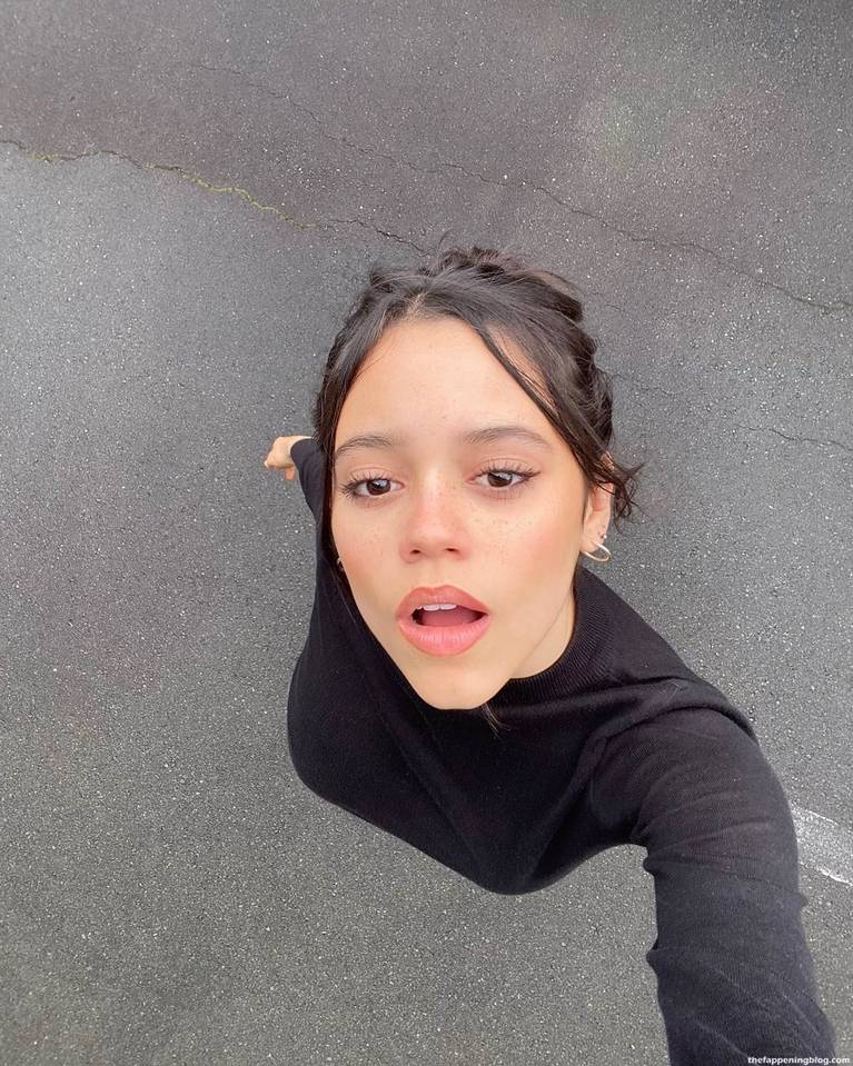 Jenna Ortega Boobs The Fappening Plus 9988