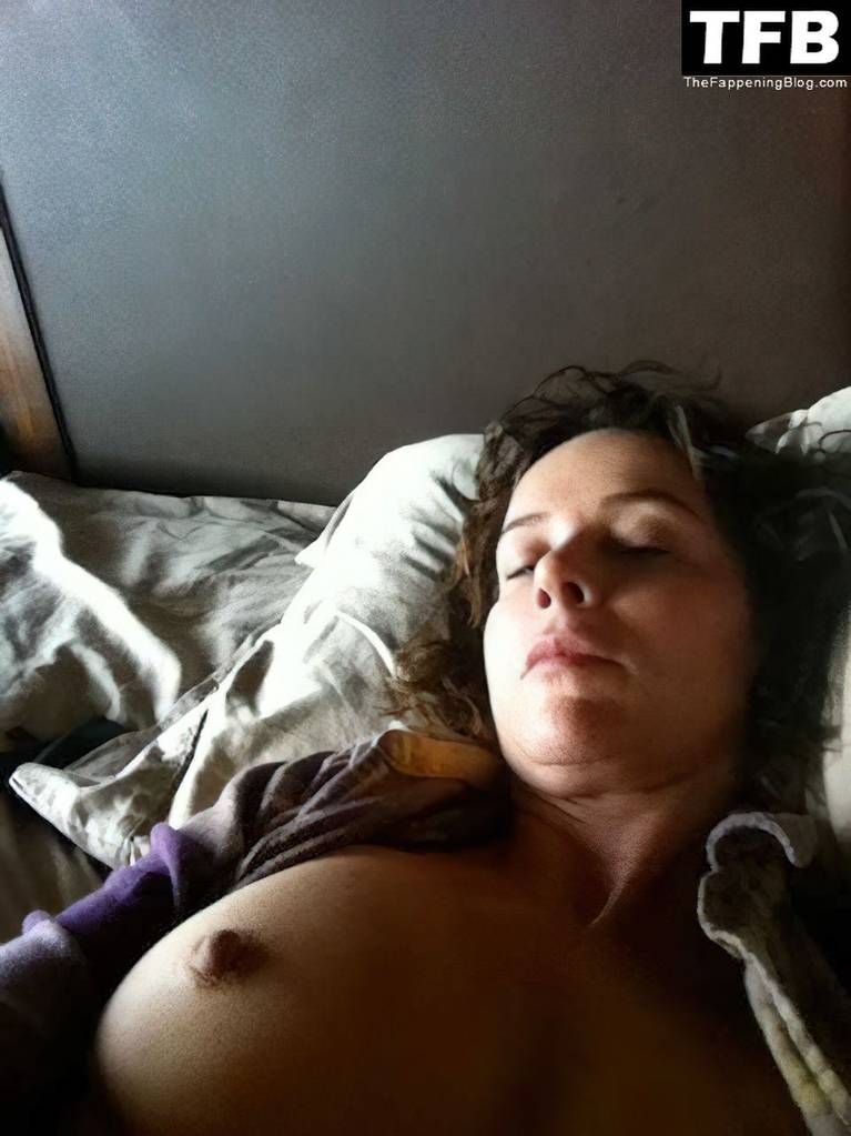 Jennifer Grey Nude Sexy Leaks TheFappening 1
