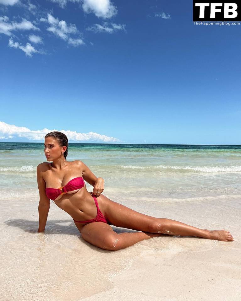 Kara Del Toro Sexy on Beach Bikini 4