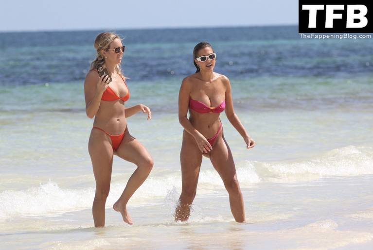 Kara Del Toro Sexy on Beach Bikini 14