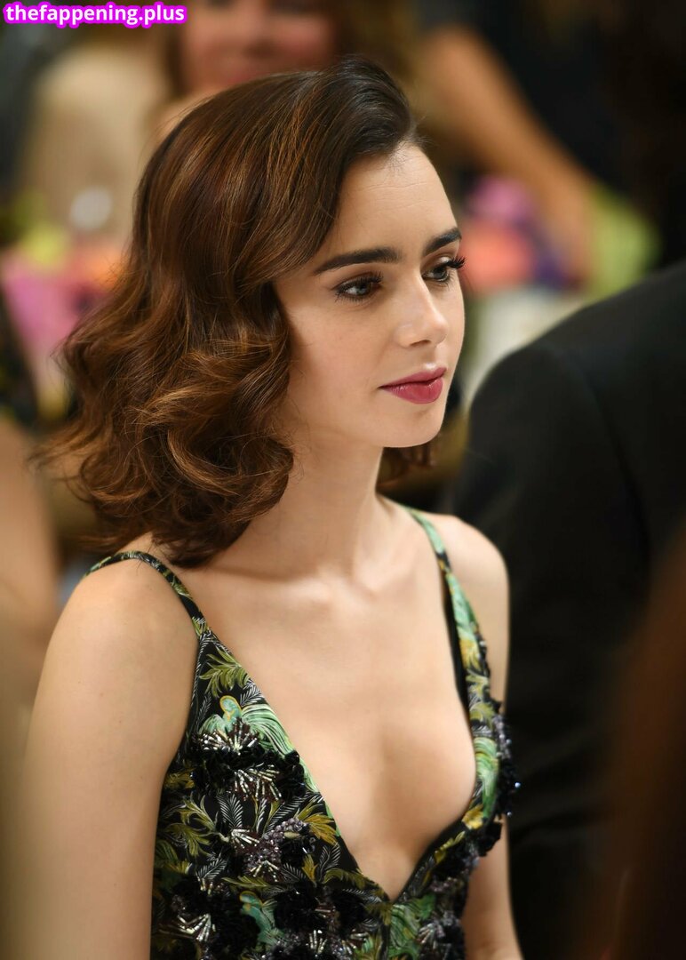 Lily Collins / lily_collins / lilyjcollins Nude OnlyFans Photo #310 – The  Fappening Plus