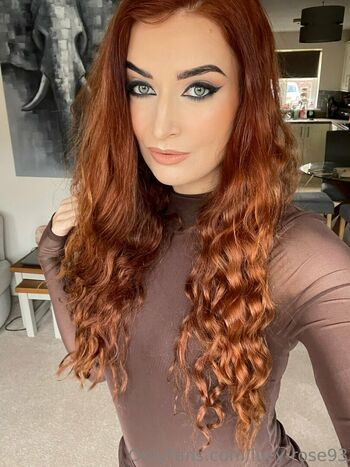 lucy-rose93