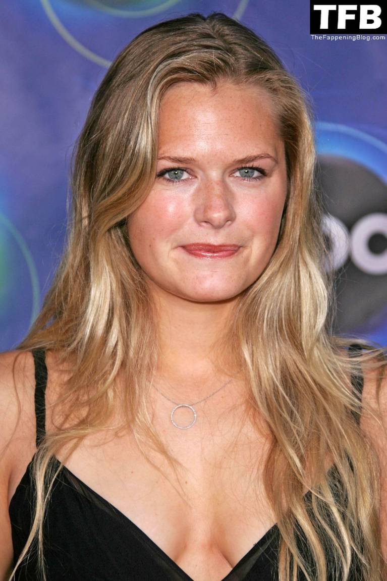 Maggie Lawson Sexy 23 Photos – The Fappening Plus