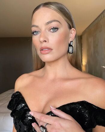 Margot Robbie