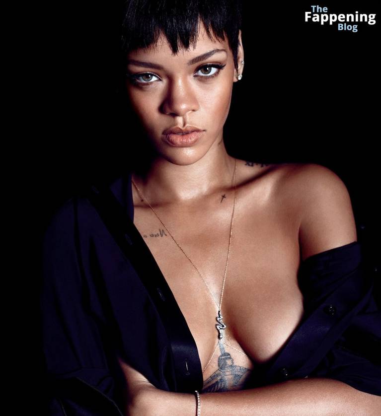 Rihanna Nude Sexy 58