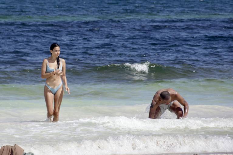 Shanina Shaik Nude on Beach Tits 46
