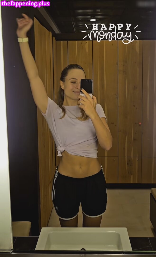 Sophia Fl Rsch Sophiafloersch Nude Onlyfans Photo The Fappening Plus