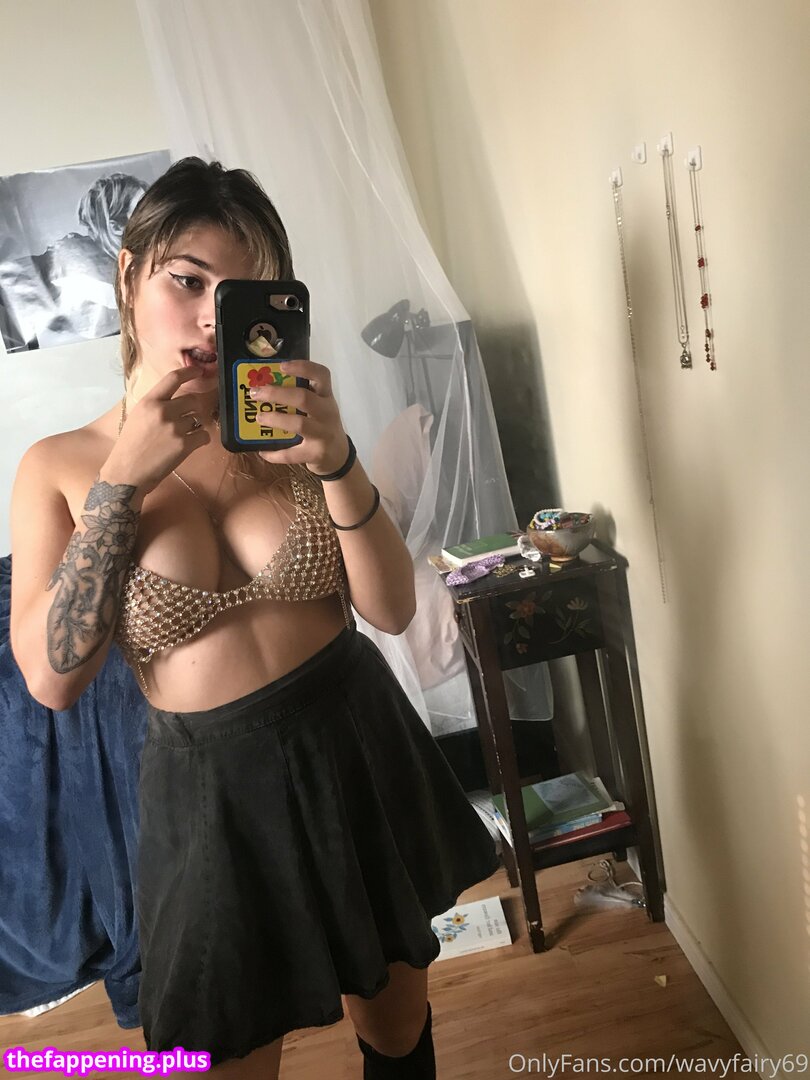 Wavyfairy69 / wavynukes Nude OnlyFans Photo #12 – The Fappening Plus